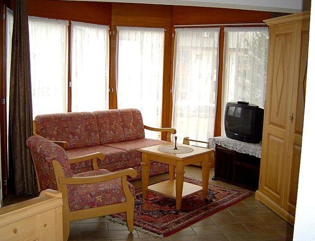 Appartamento Haus Adora Leukerbad Camera foto